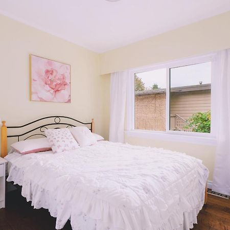 Lovely 3 Bedroom Port Moody Spacious Home 6 People Free Parking Zewnętrze zdjęcie