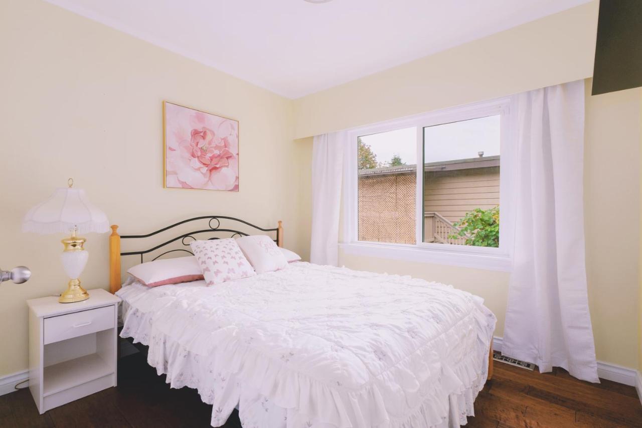 Lovely 3 Bedroom Port Moody Spacious Home 6 People Free Parking Zewnętrze zdjęcie